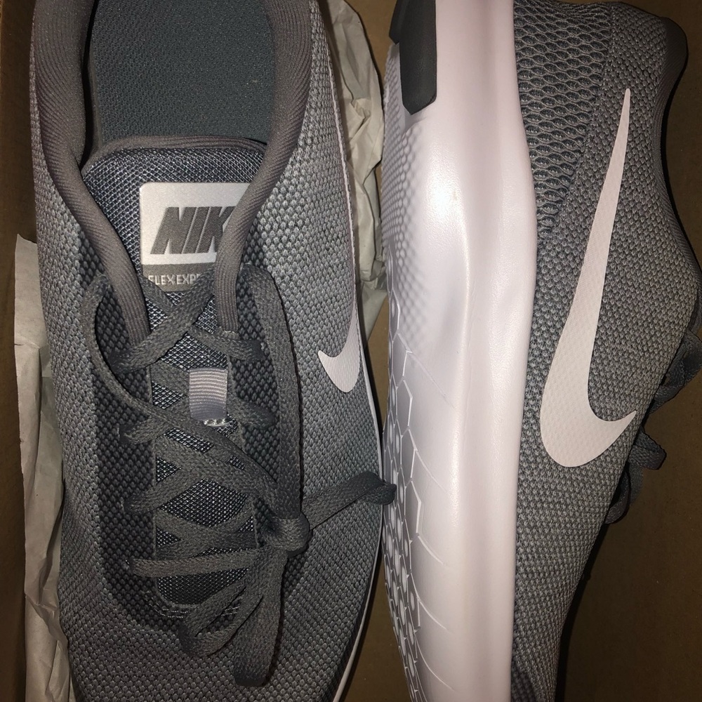 Nike Flex experience RN 7